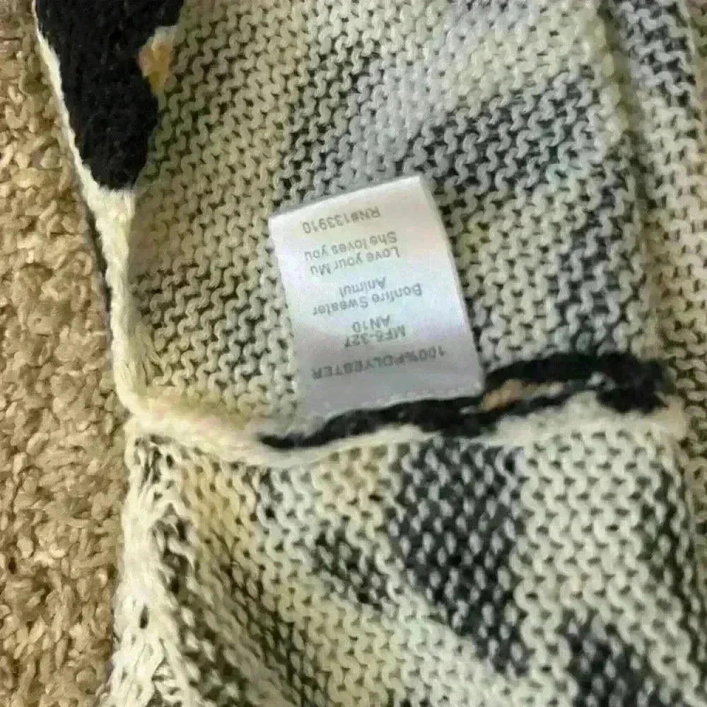 Show Me Your Mumu Animul Bonfire Sweater Leopard Cheetah Animal Print Size Small - Picture 8 of 9